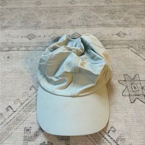 Lululemon Athletica Light Gray Cap